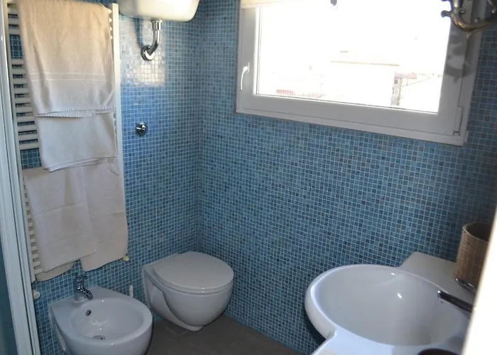 Apartamento La Dimora Della Luna Rosso Trieste